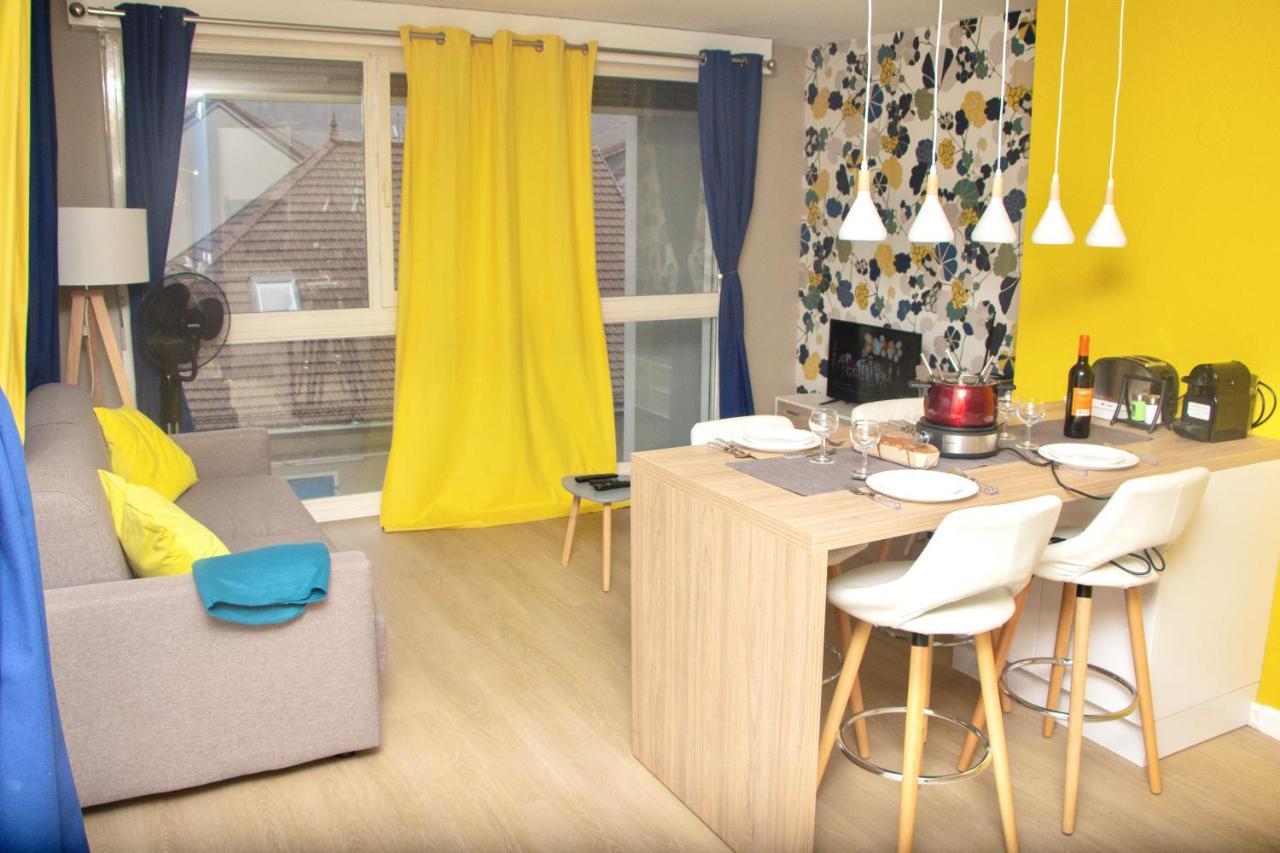 Appartement Entre Geneve Et Chamonix Au Pied Des Montagnes Cluses Eksteriør bilde